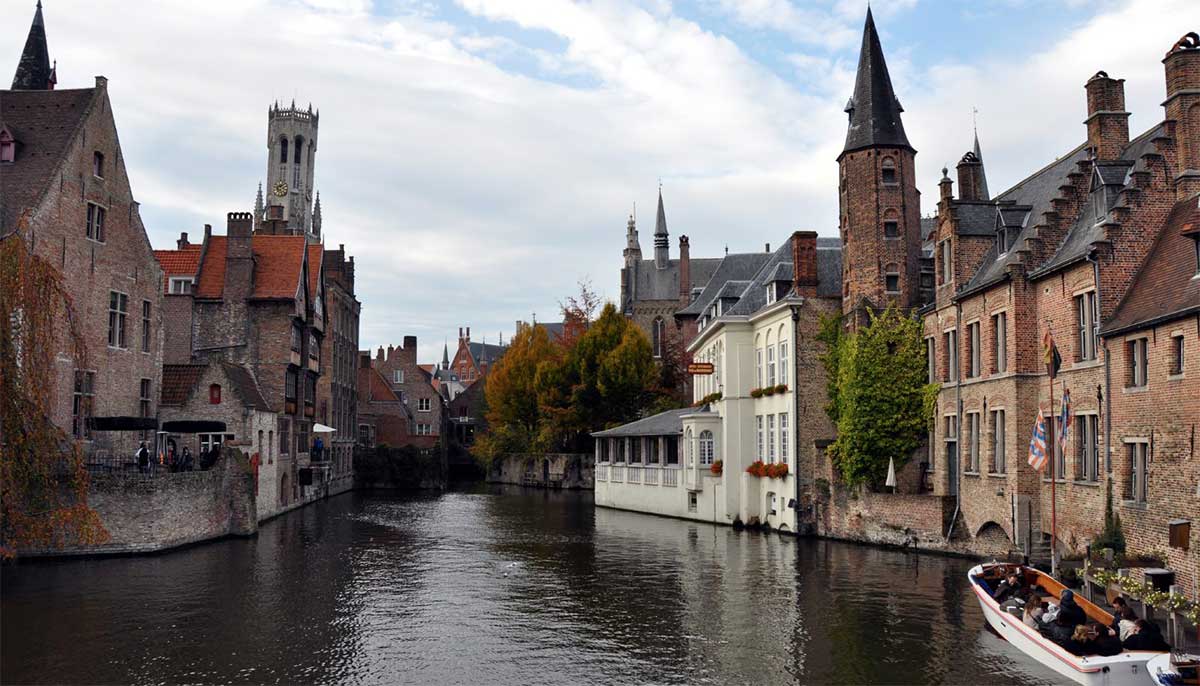 Canal din Bruges - Venetia nordului