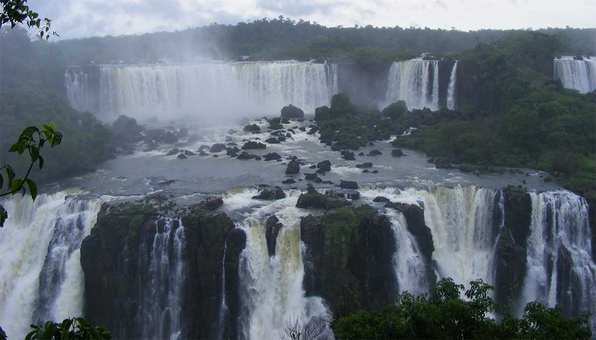 Cei trei muschetari - Iguazu