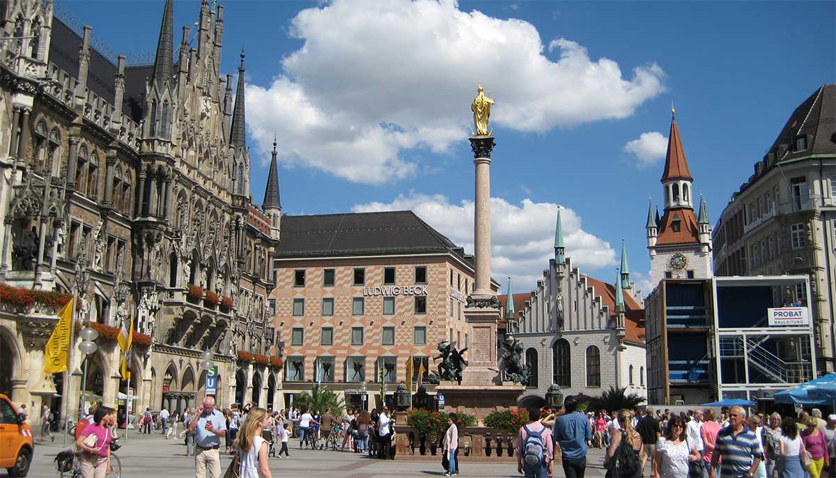 Marienplatz din Munchen