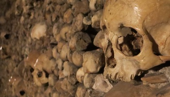 obiective turistice Paris - Catacombele din Paris