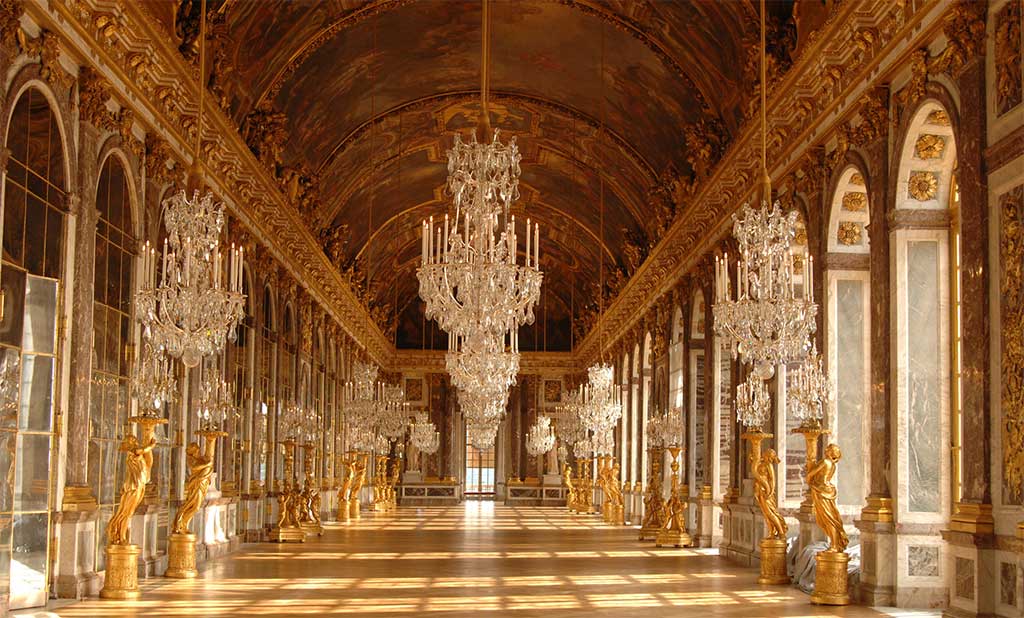 Sala Oglinzilor din Palatul de la Versailles