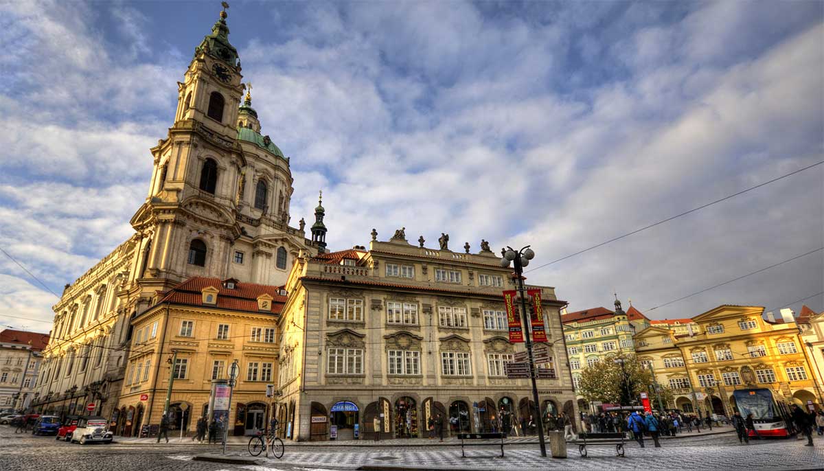 Biserica Sf Nicolae din Praga