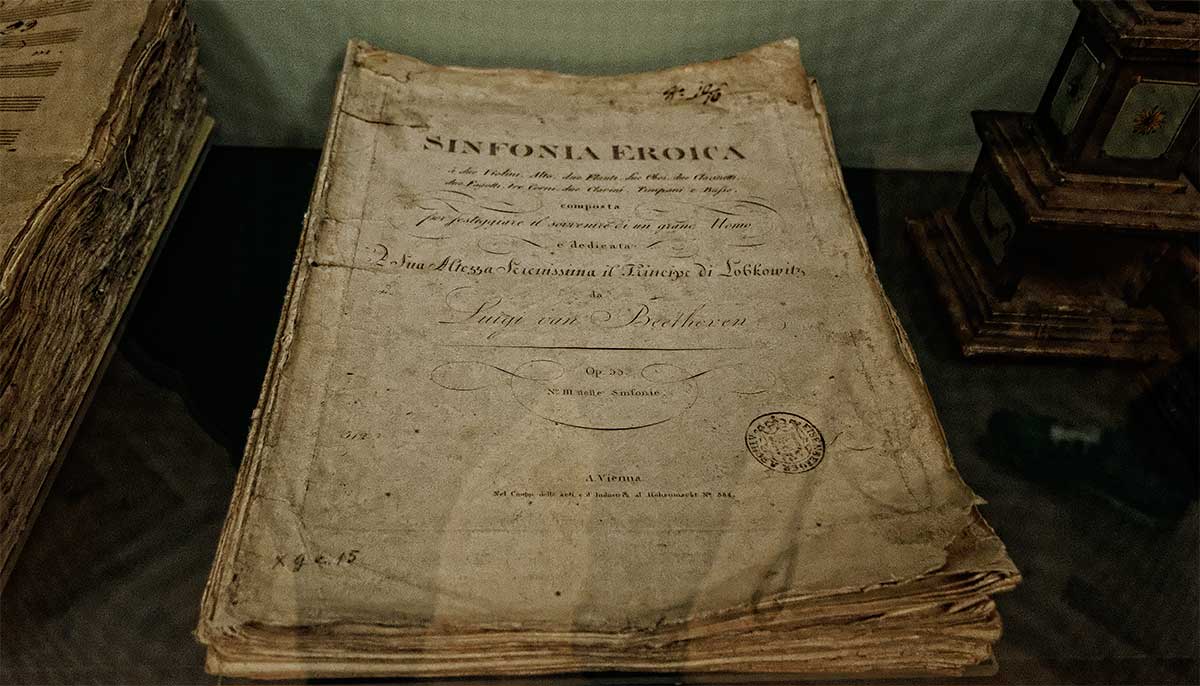 Manuscrisul simfoniei Eroica de la Palatul Lobkowicz