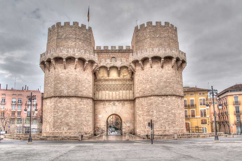 Turnurile Serranos din Valencia