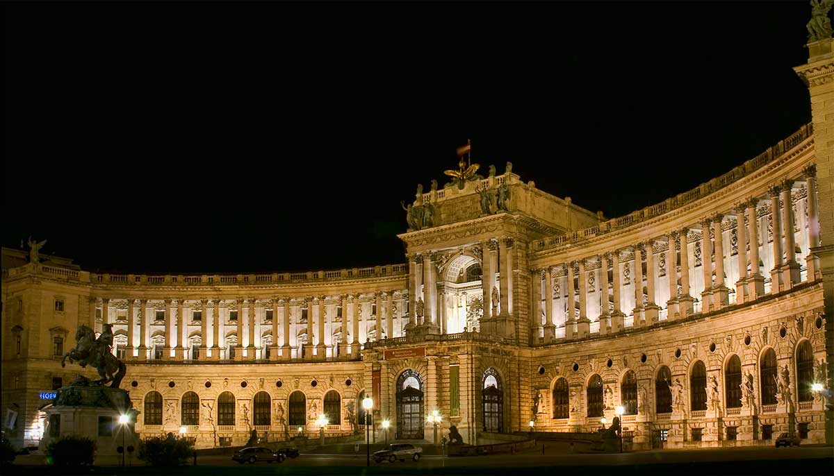 Palatul Imperial Hofburg din Viena